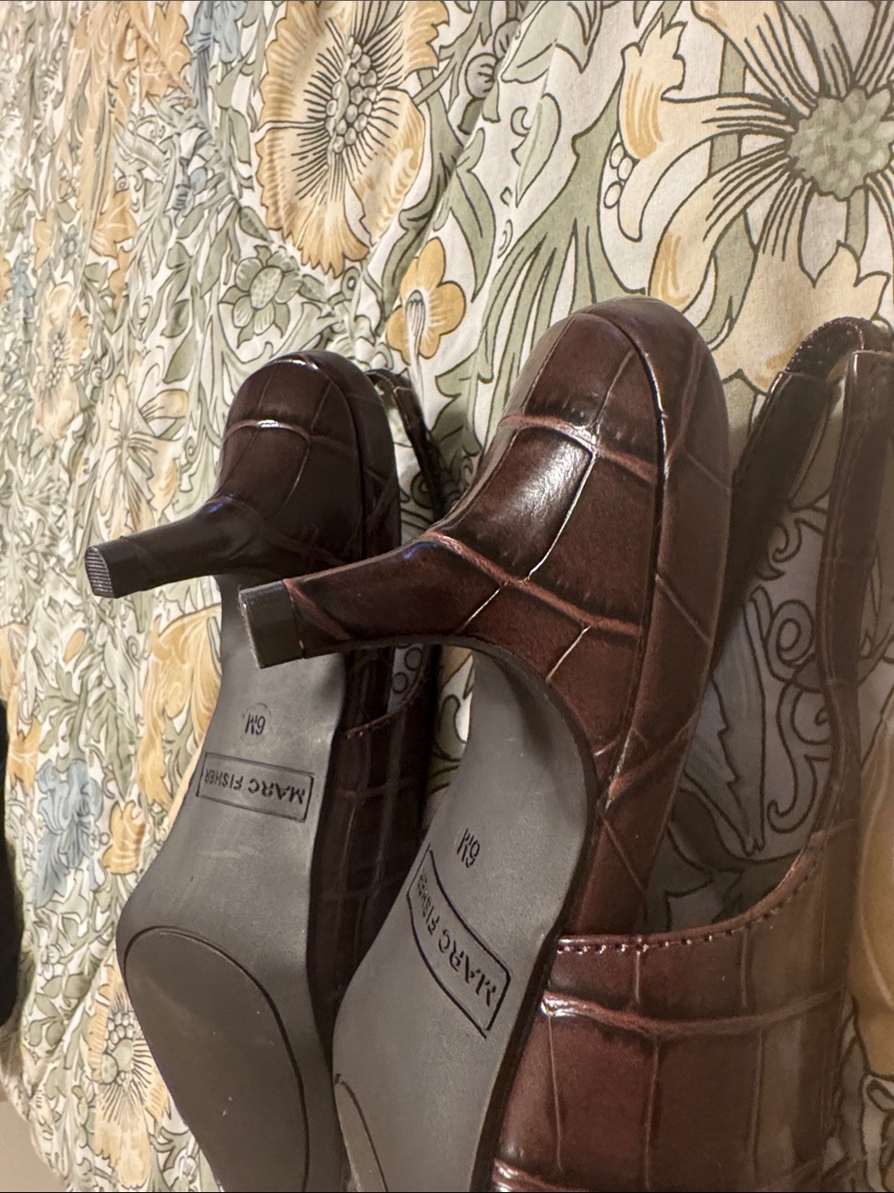 Marc Fisher Brown Croc-Embossed Pointed Slingback Mules - Picture 4 of 4